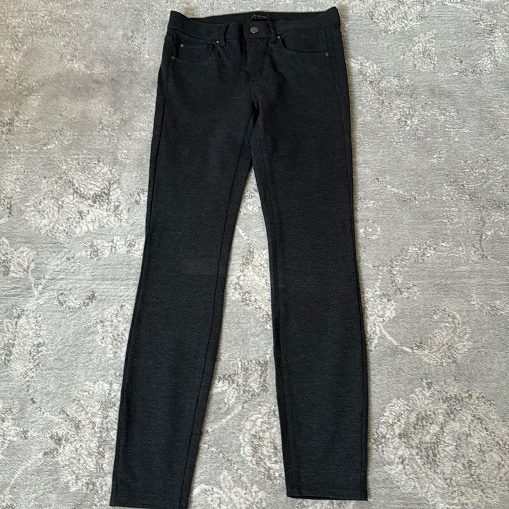 Ann Taylor Front Zipper Leggings (Size 2)
